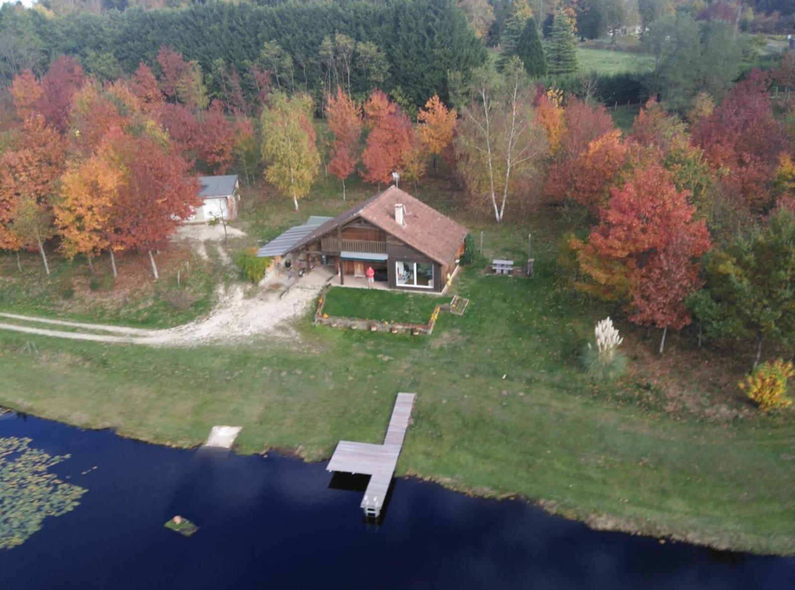 Lieux-Au-Lac Augignac Exterior foto